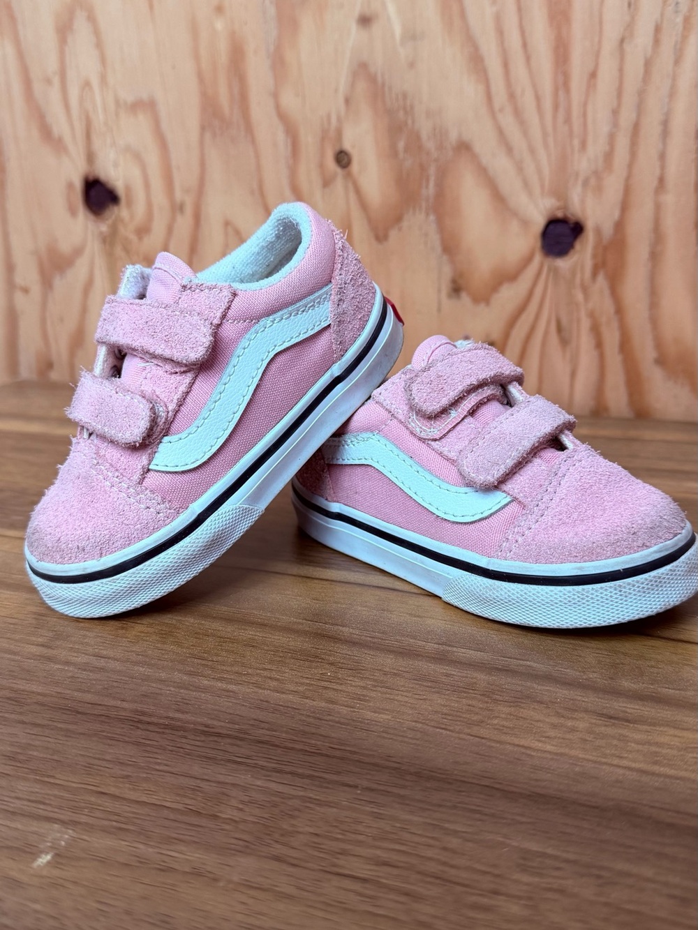 Vans Kids Pink and White Velcro Low-Top Sneakers